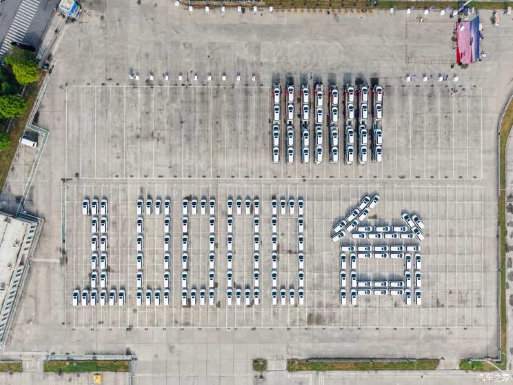 推出“破万感恩”限时权益 别克GL8陆尚上市两周大定破10000单