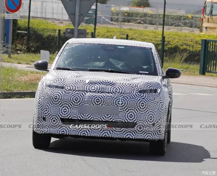 雷诺5 E-Tech的小兄弟 续航有望达到400km 日产Micra谍照