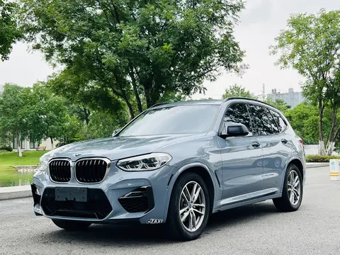 14万多拿下宝马X3，体验驾驭乐趣，圆你蓝天白云梦