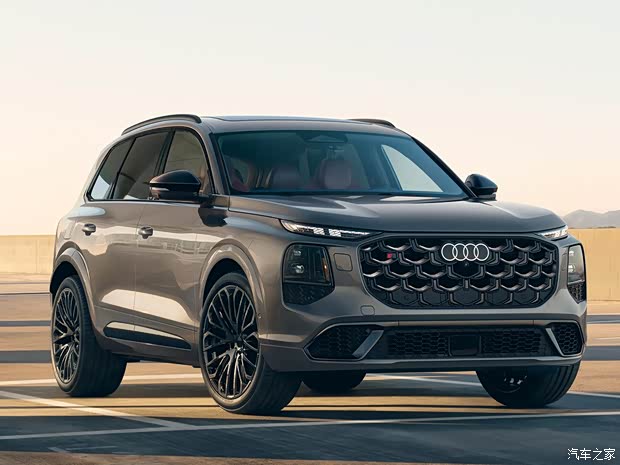 外观配黑色套件 内核搭载4.0T V8发动机 全新奥迪SQ7官图发布